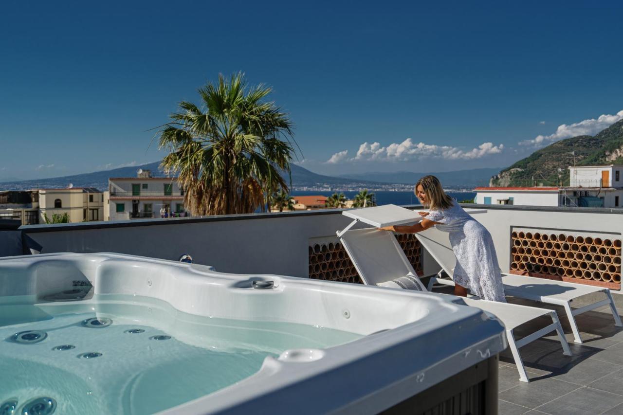 Don Giulio Luxury Home Jacuzzi Vico Equense Luaran gambar